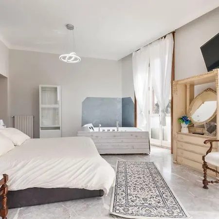 View Colosseo From Jacuzzi Appartement *