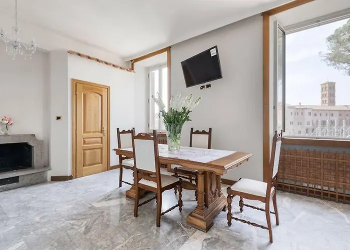 View Colosseo From Jacuzzi * Rom