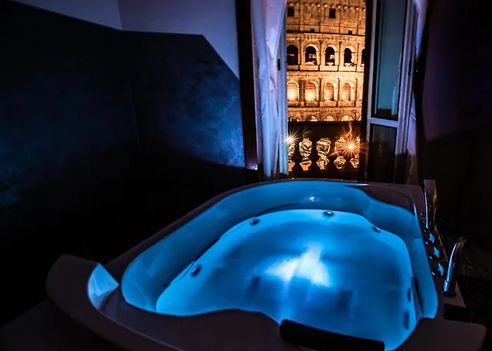 View Colosseo From Jacuzzi Apartment *